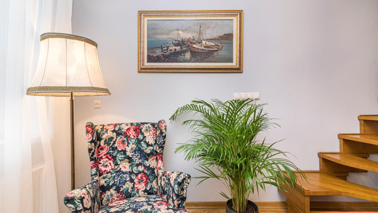 Maya'S Flats & Resorts - Old Town Dluga 72 Maisonette 格但斯克 外观 照片